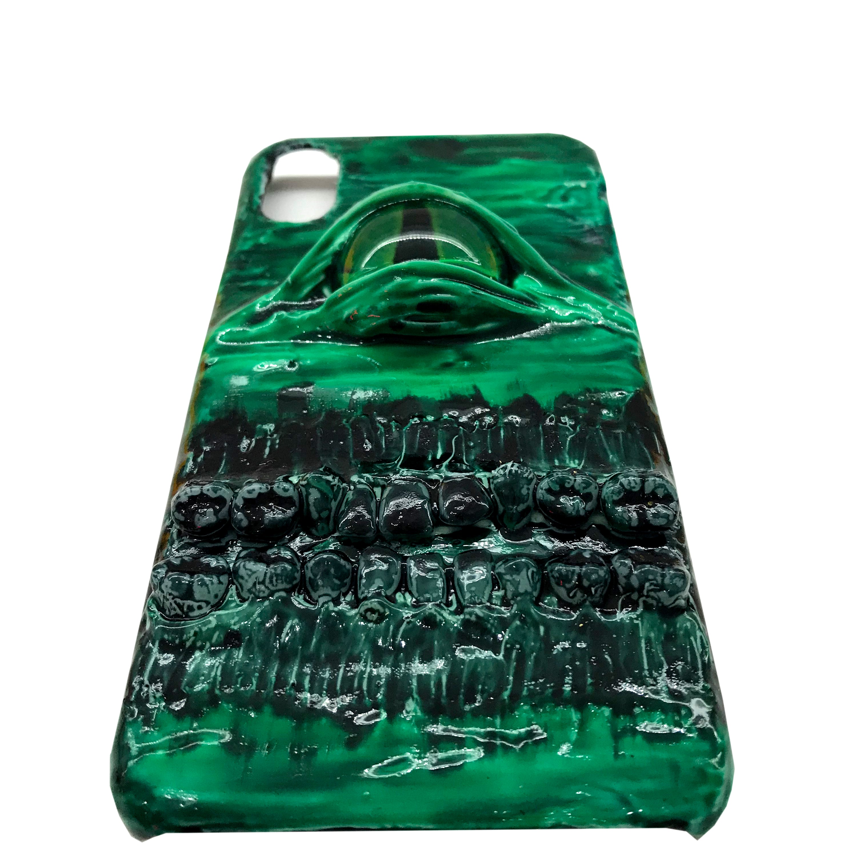 Handmade Cthulhu Eye Phone Case – Spooky Gothic Design