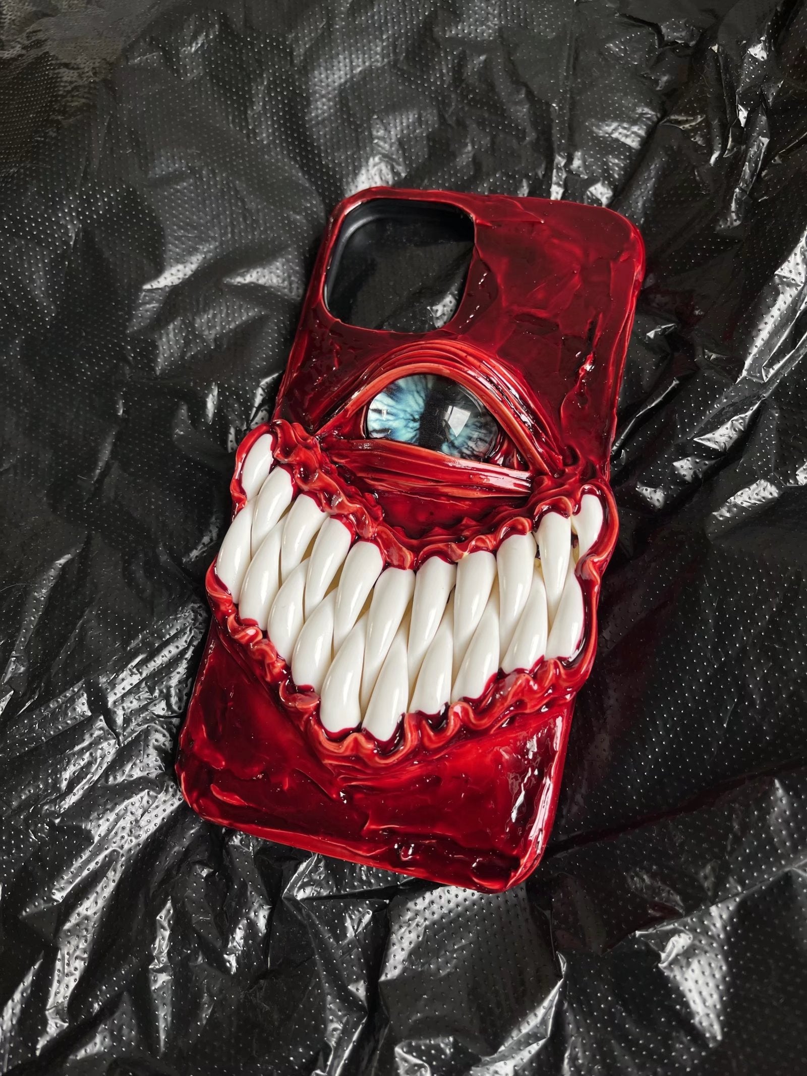 Handmade Cthulhu Eye Glow-in-the-Dark Phone Case