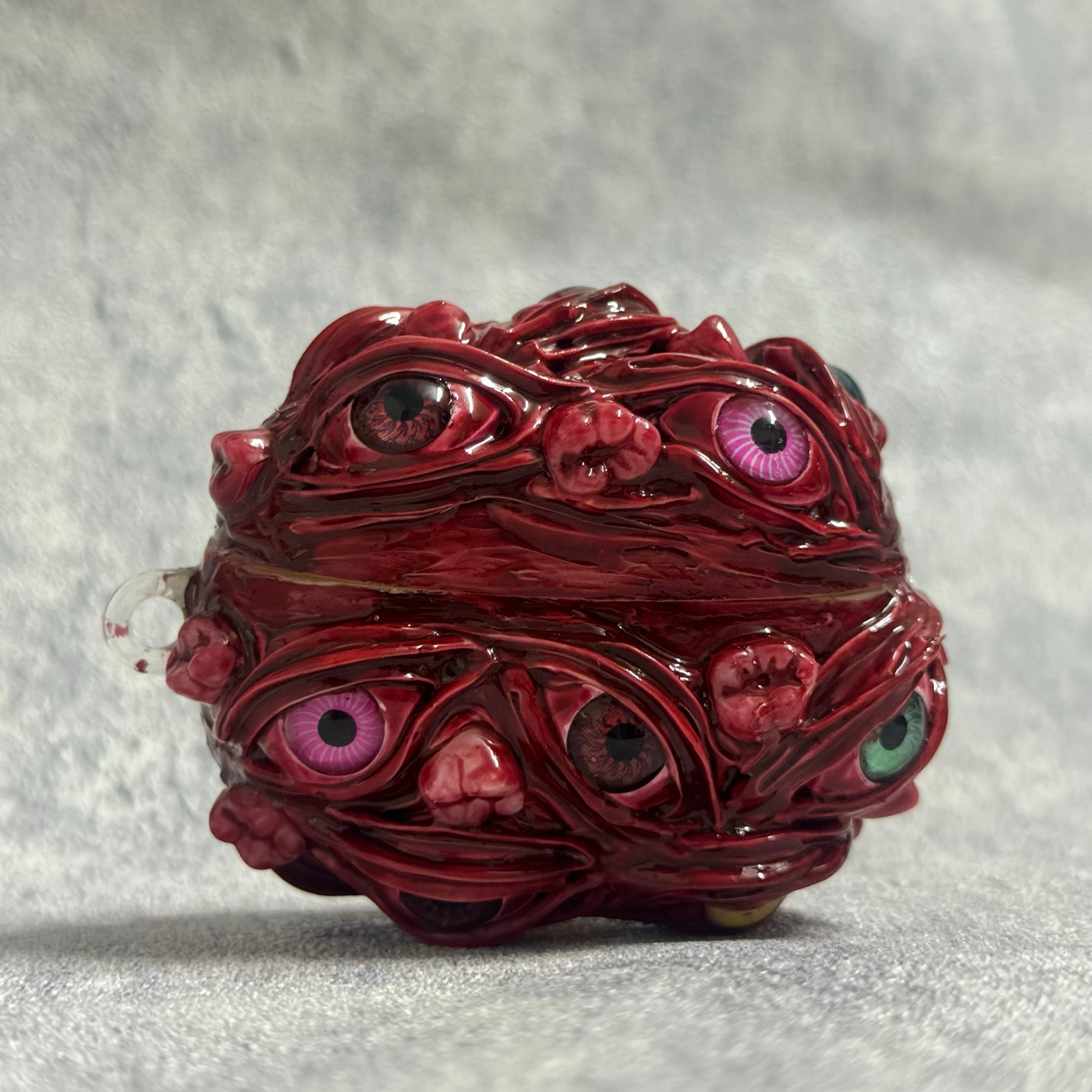 Handmade Cthulhu Eye Glow-in-the-Dark Phone Case（air pods）