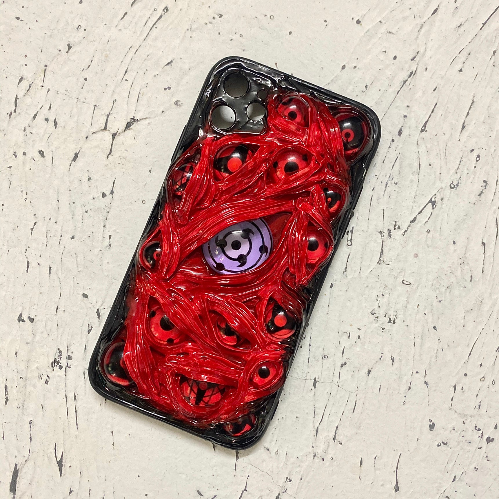Handmade Cthulhu Eye Glow-in-the-Dark Phone Case